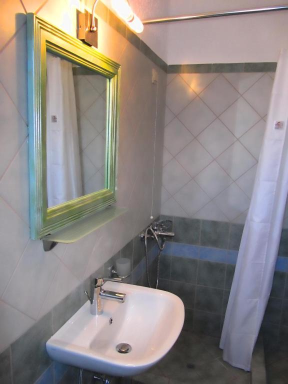 St.George Valsamitis Hotel Katapola Ruang foto